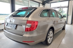 0012_Skoda_Superb2014_4x4