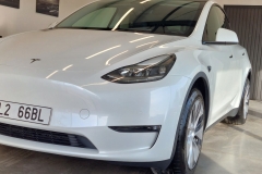 0004_Tesla_Model_Y