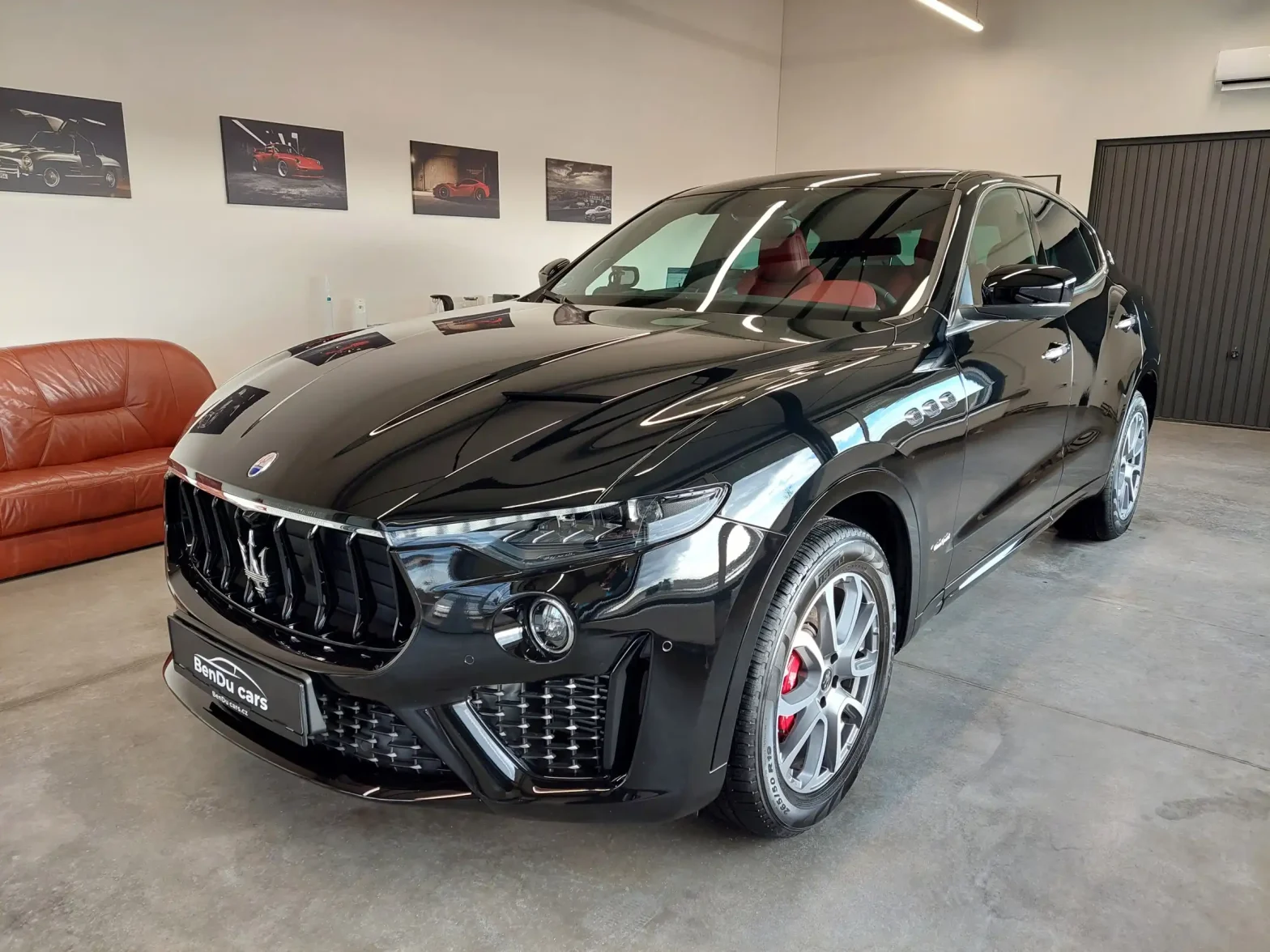 Maserati_Levante