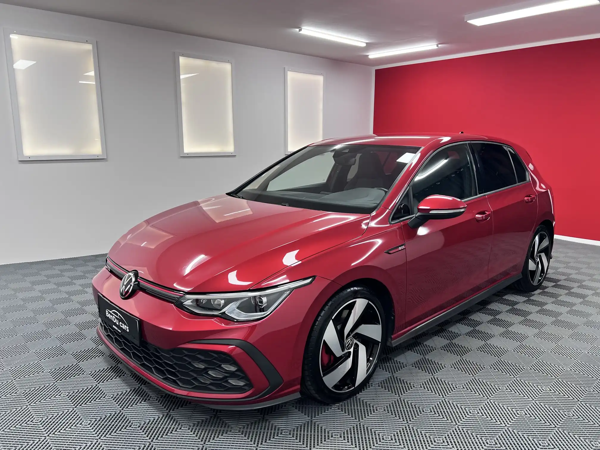 0001VW_Golf_GTI_2021