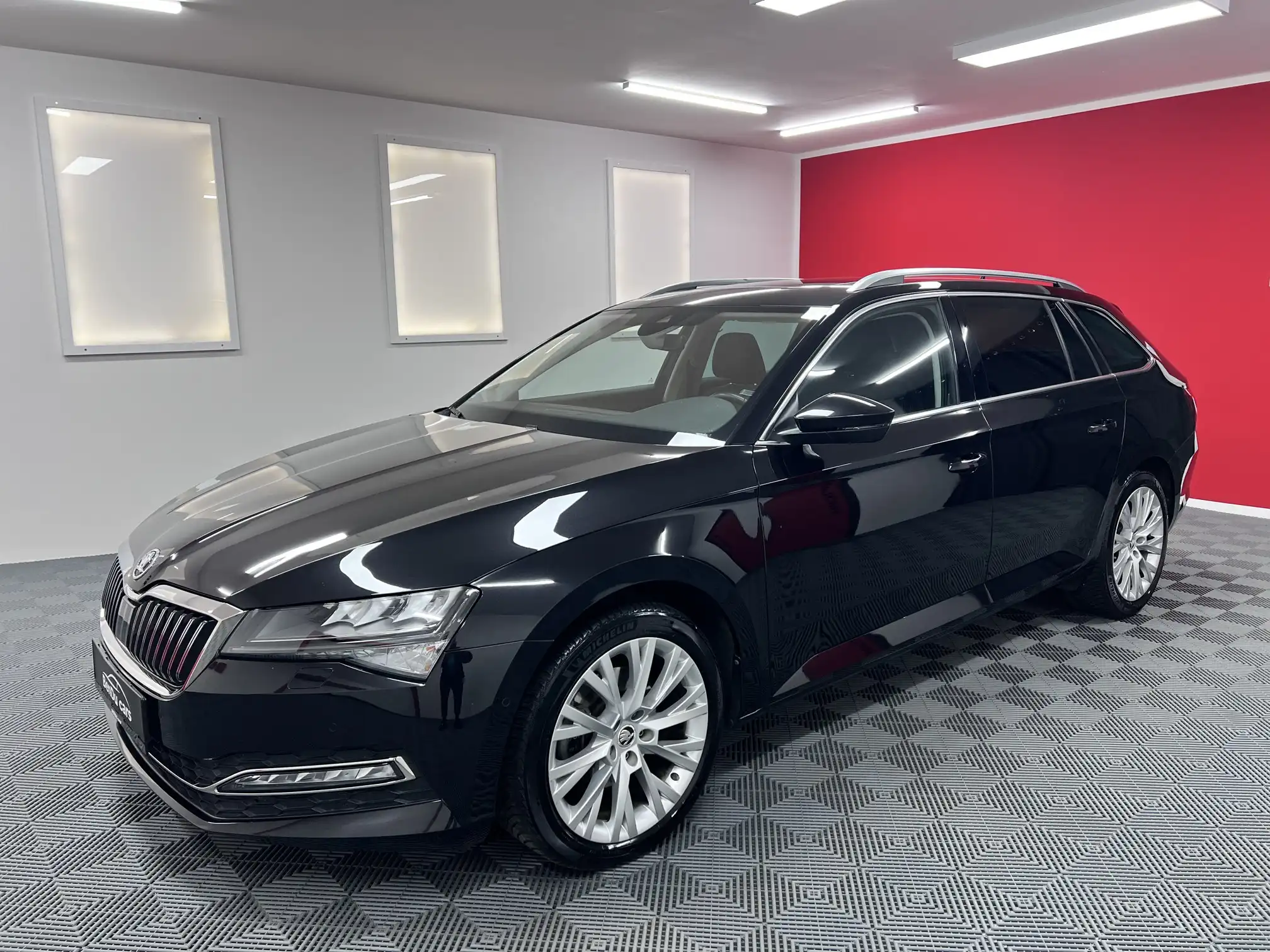0001_Skoda_Superb_20TSI_Style_2022